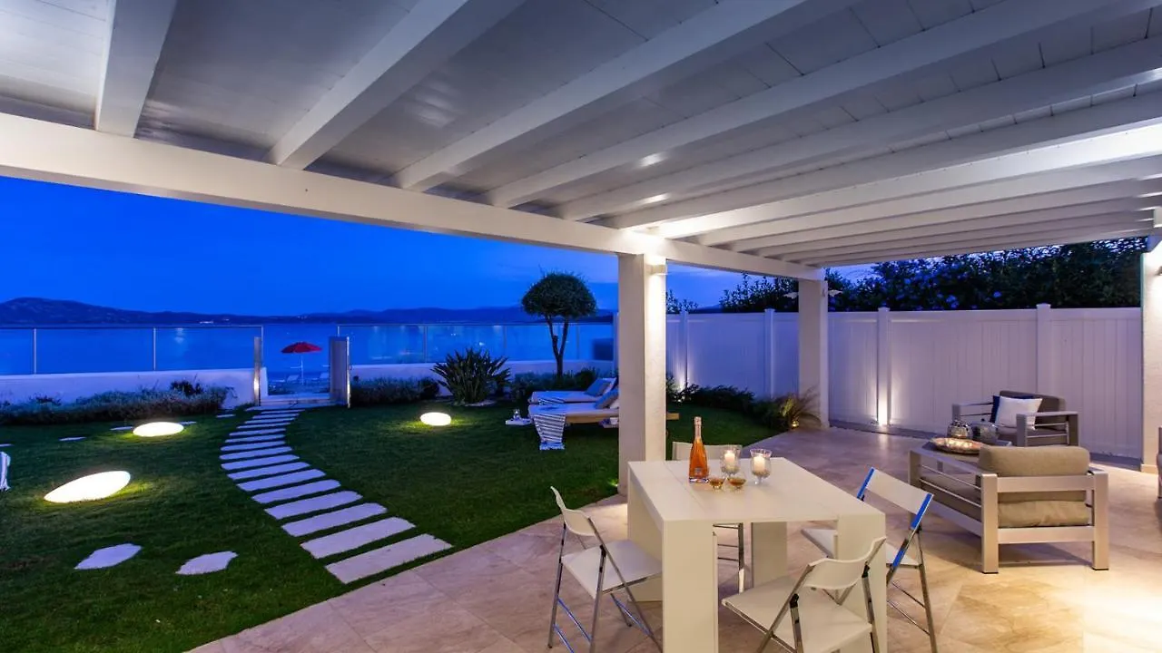Villa Amar 4, Emma Villas Olbia Italy